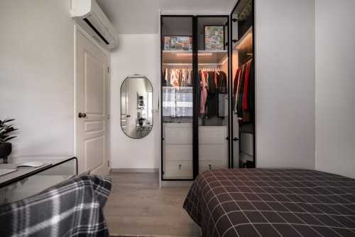 Modern Bedroom at 861 Jurong