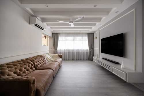 Modern Living Room at 861 Jurong