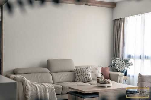 Minimalist Living Room at 402 Fernvale