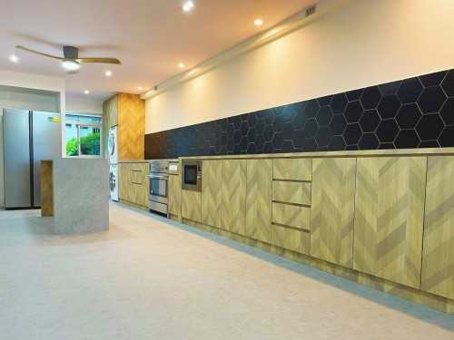 Modern Kitchen at 631 Pasir Ris Drive 3