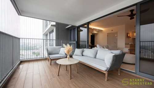 Scandinavian Balcony at 311C Clementi Avenue 4