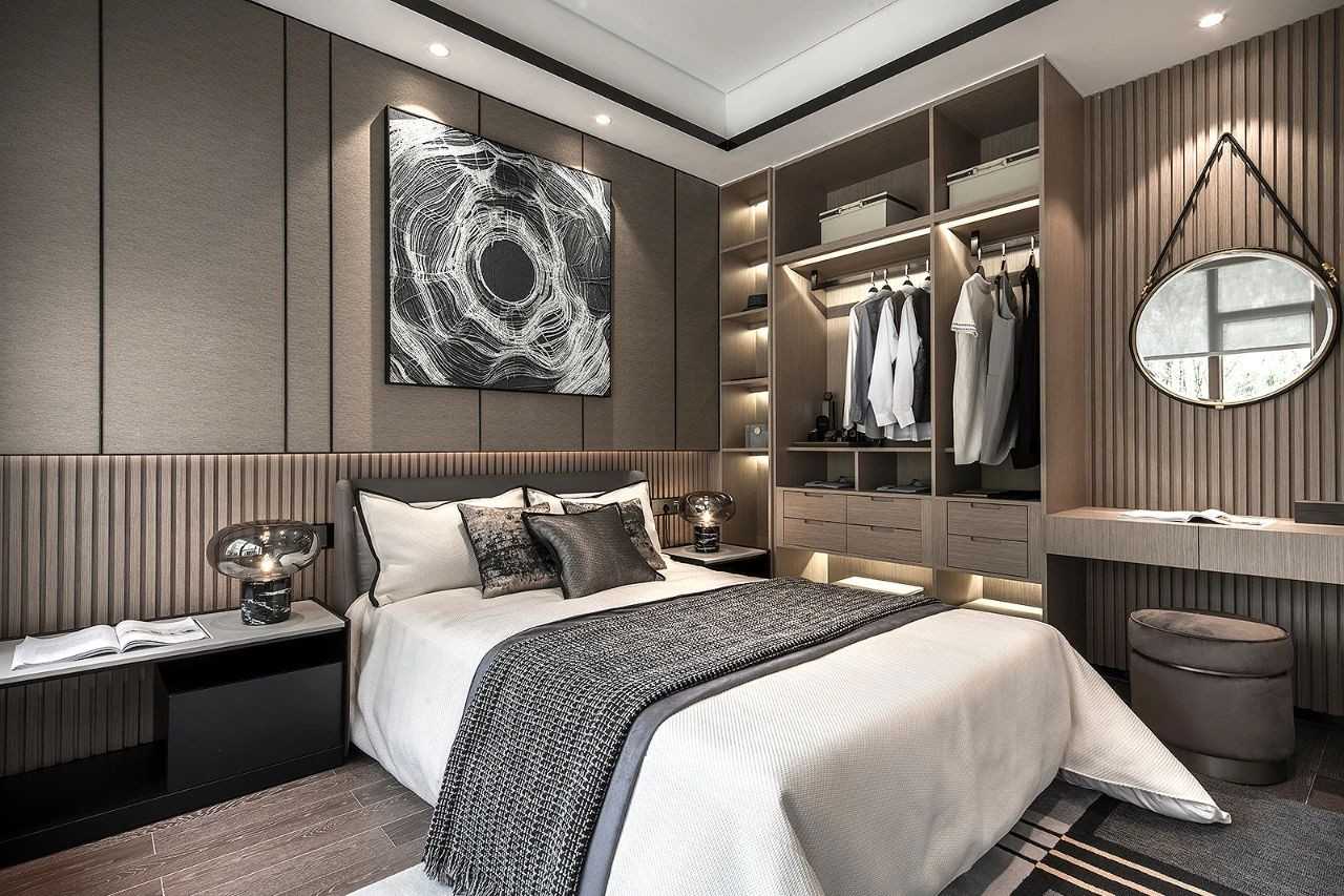 Contemporary Bedroom with Vinyl Flooring and Wardrobe