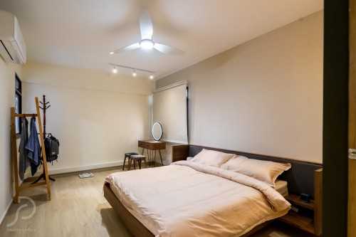 Modern Bedroom at Sengkang | Compassvale St