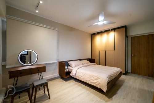 Modern Bedroom at Sengkang | Compassvale St