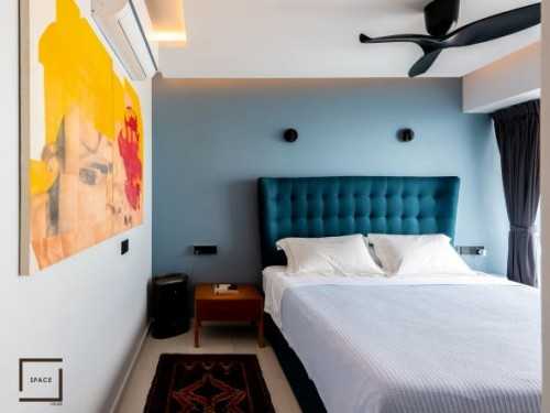 Contemporary Bedroom at DBSS @ Boon Keng Road
