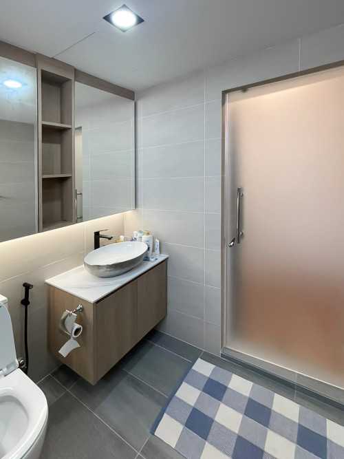 Scandinavian Bathroom at Windermere