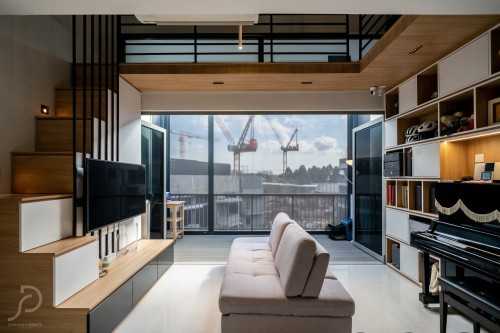 Contemporary Living Room at Bukit Timah  | The Creek