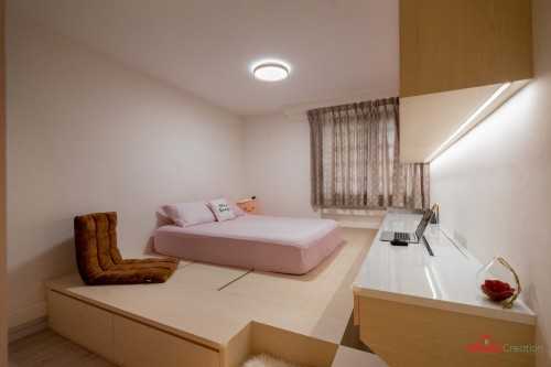 Contemporary Bedroom at 836 Tampines