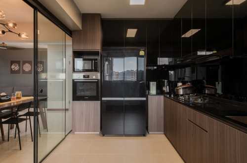 Modern Kitchen at 109B Canberra Walk