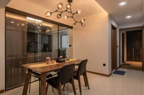 Modern Dining Room at 109B Canberra Walk