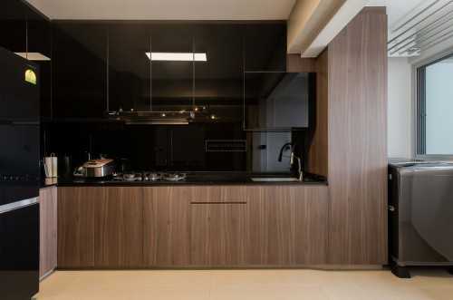 Modern Kitchen at 109B Canberra Walk