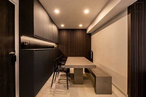 Minimalist Dining Room at Resale 4 Room HDB @ Dawson