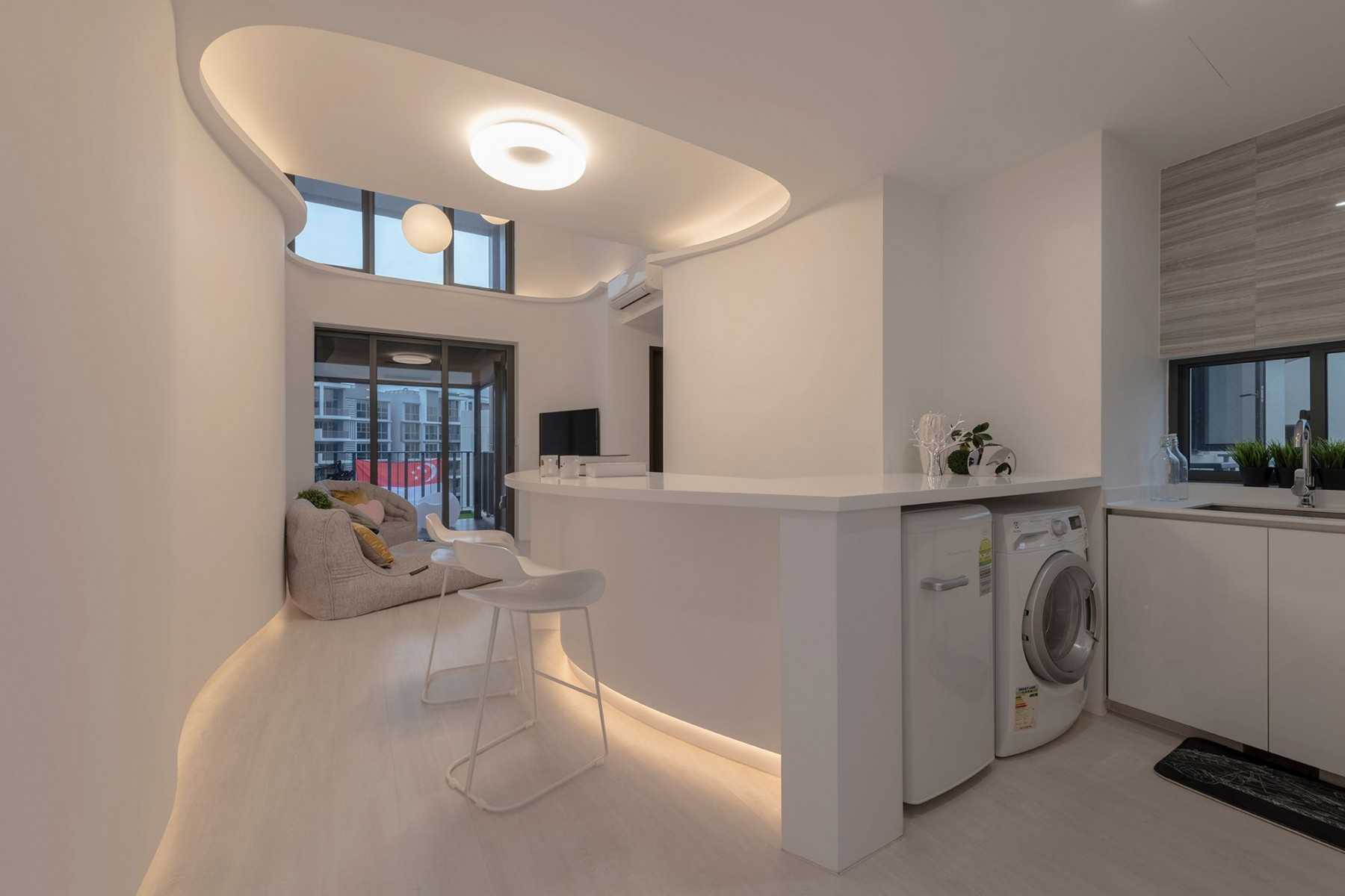 Eclectic Kitchen with Cupboard and Open Kitchen