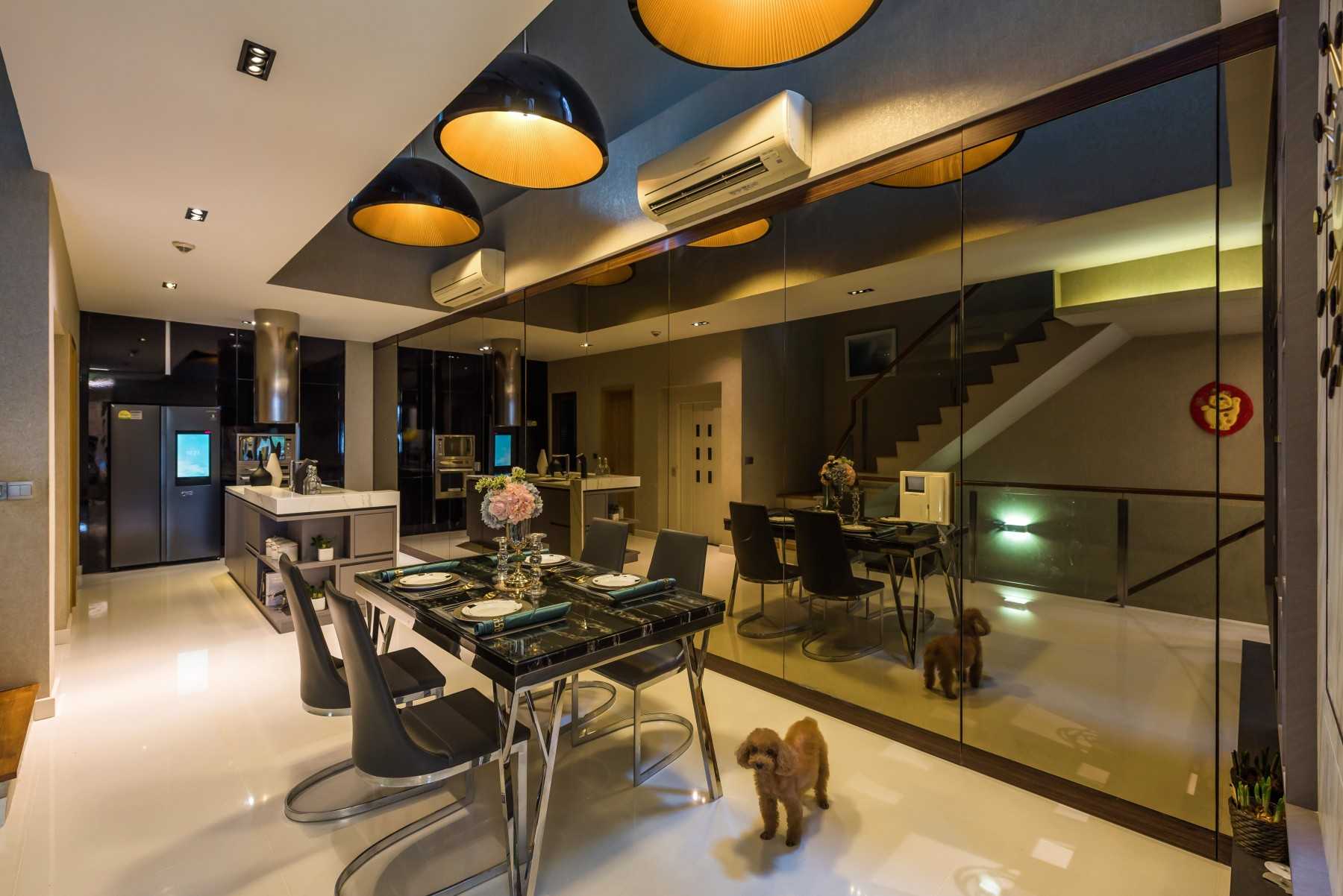 Modern Dining Room with Ceiling Light and Dining Table