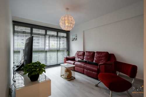 Modern Living Room at 275 compassvale link