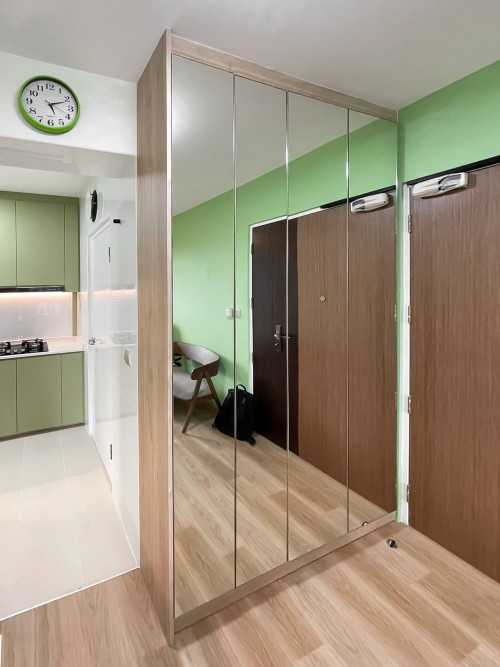Scandinavian Dining Room at SkyResidence @ Dawson