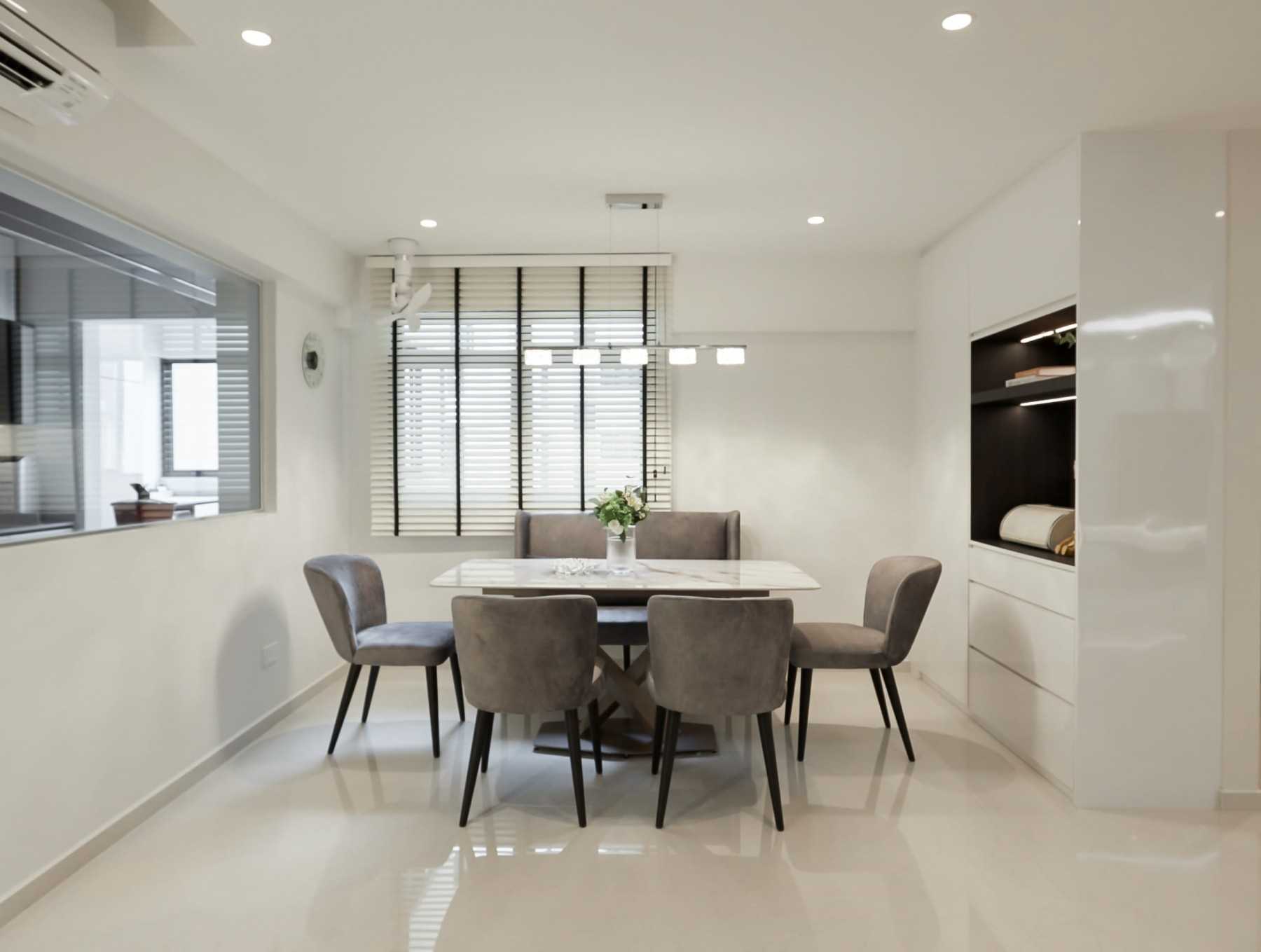 Modern Dining Room with Window Grille and Dining Table