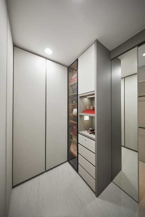 Modern Bedroom at Jurong West
