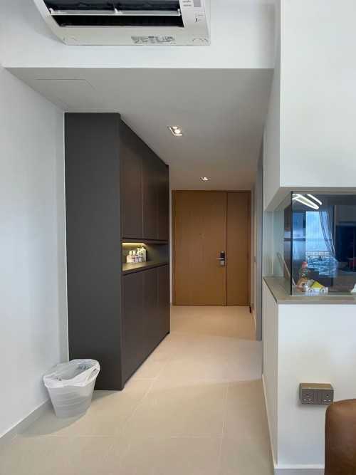 Scandinavian Foyer at Twin view