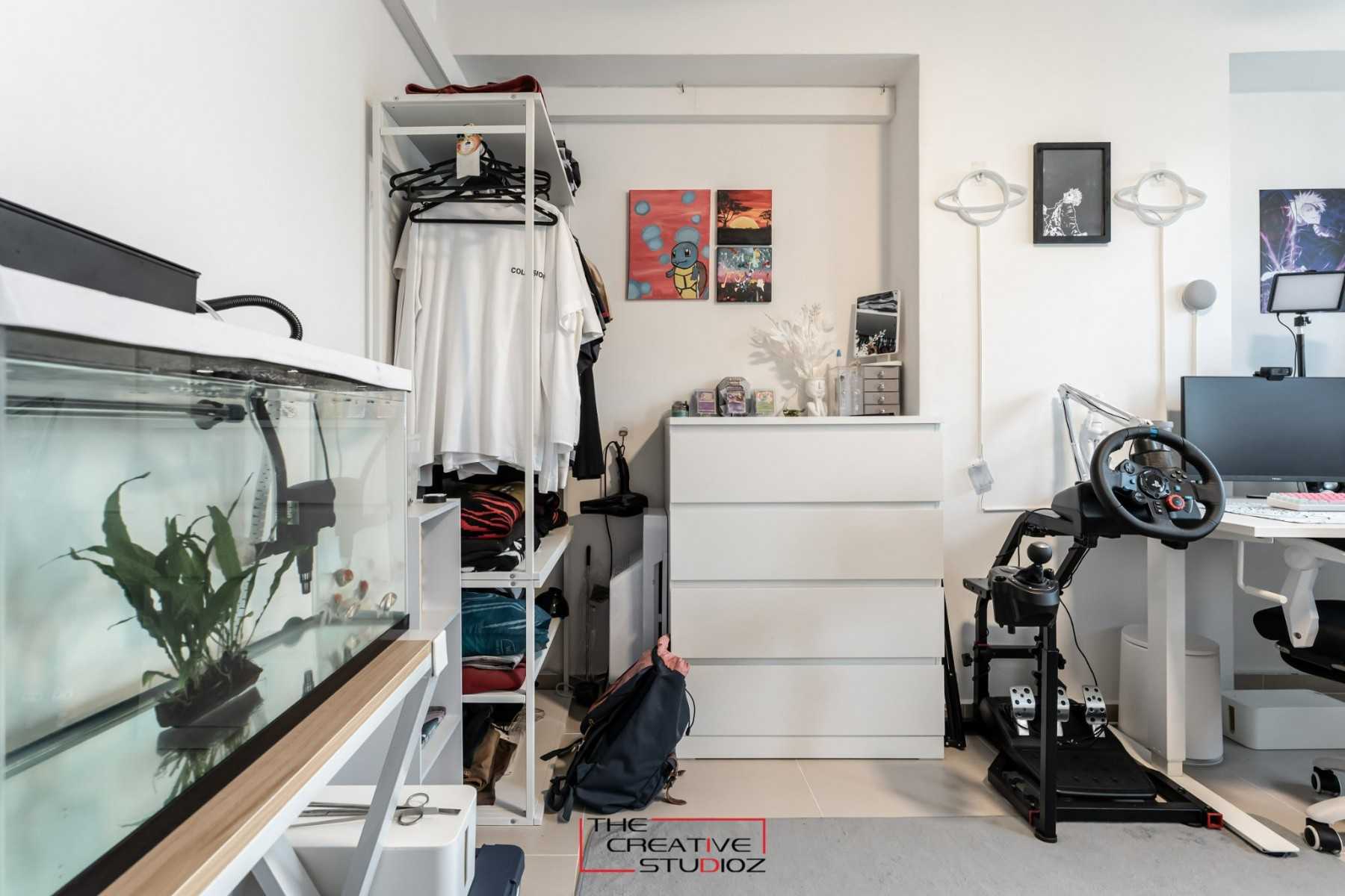 Modern Bedroom with Bookshelf and Homogeneous Tiles