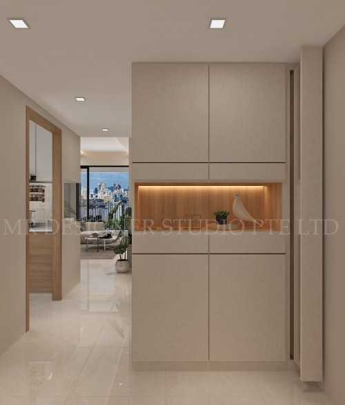 Contemporary Entryway at parc botania