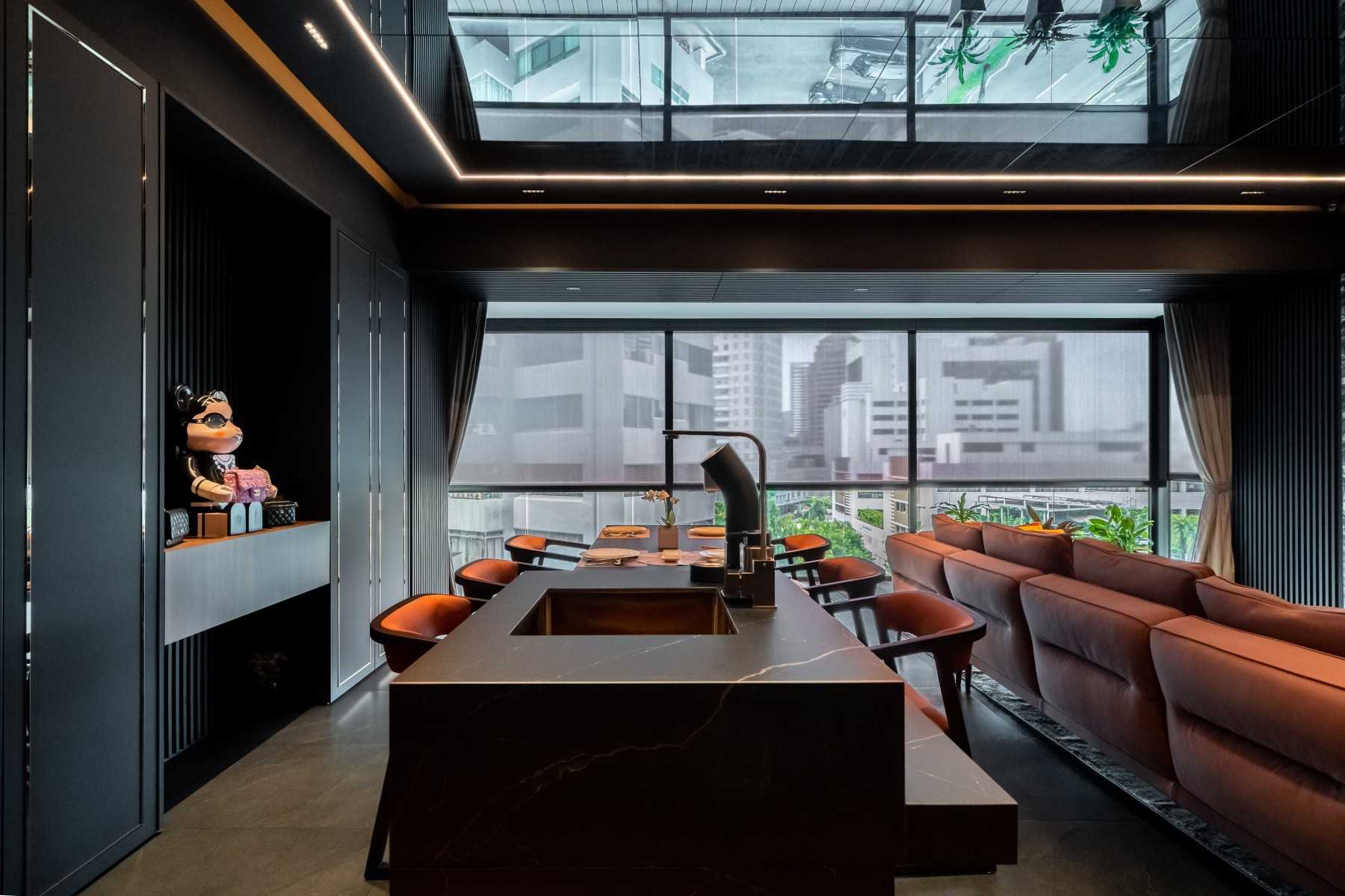 Modern Dining Room with Drop Light and Dining Table