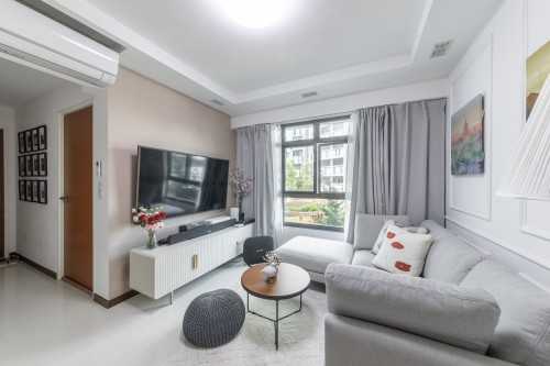 Minimalist Living Room at 698 Jurong West Central 3