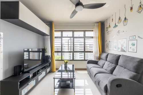 Contemporary Living Room at 478 Yishun St 44