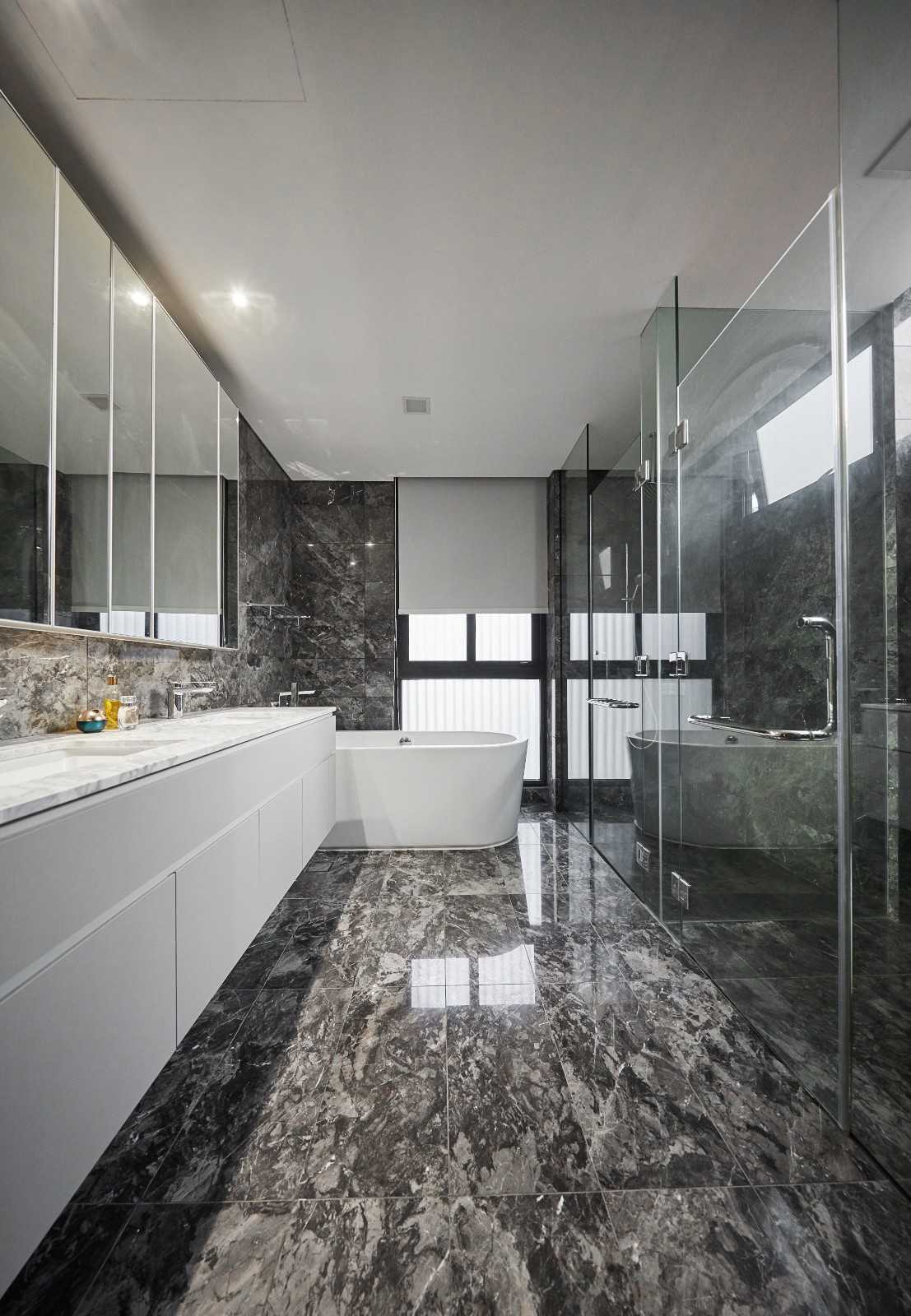 Modern Bathroom with Mirror and Shower Screen