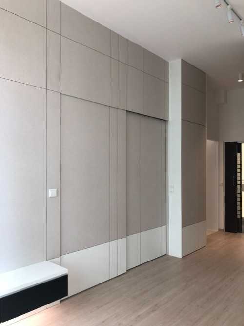 Scandinavian Foyer at Waterfront II @ Northshore
