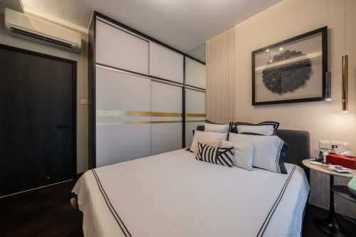 Contemporary Bedroom at Hougang | Regentville