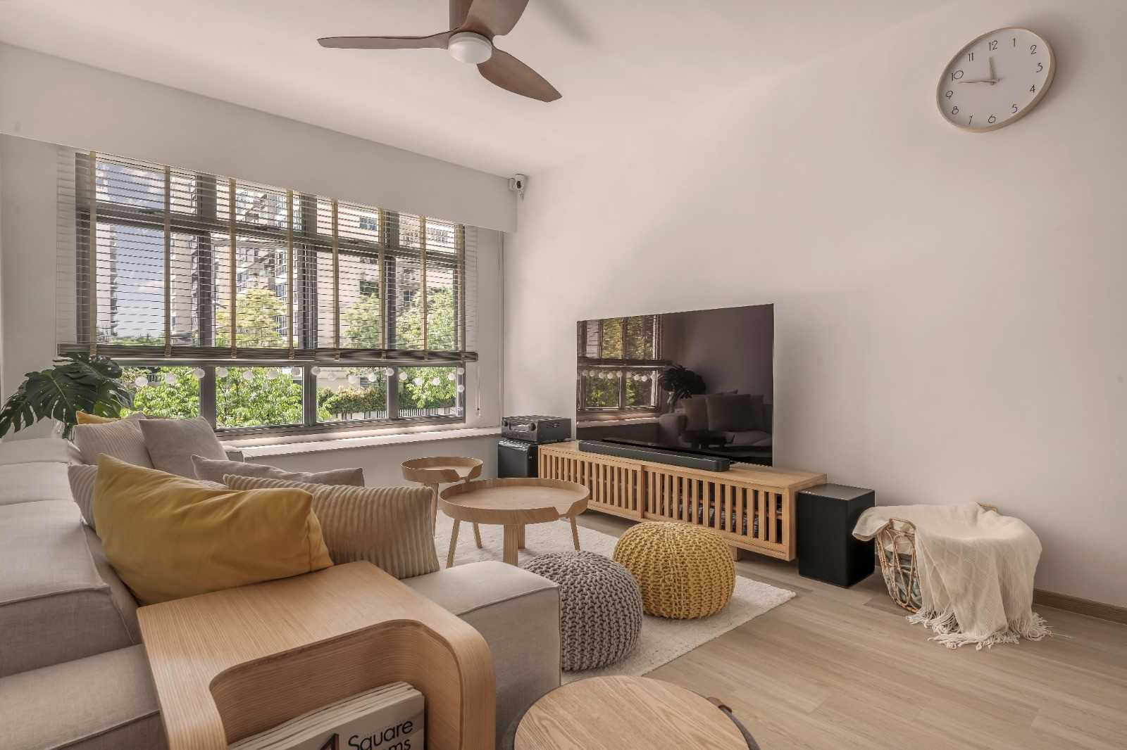 Scandinavian Living Room with Wood Flooring and Drop Light