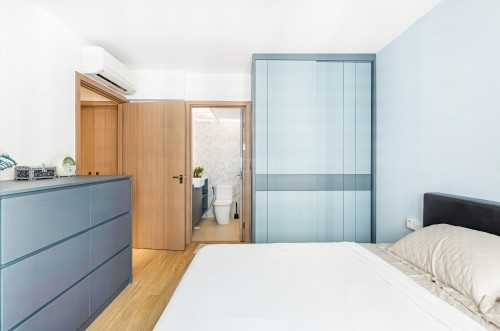 Contemporary Bedroom at 420B Northshore Drive