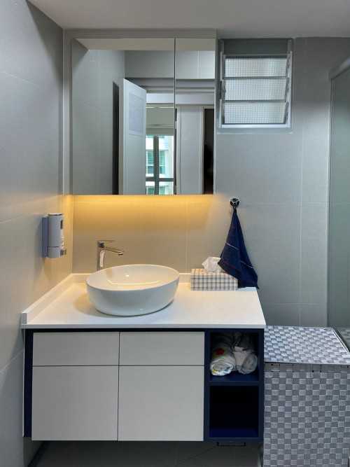 Scandinavian Bathroom at Punggol Regalia