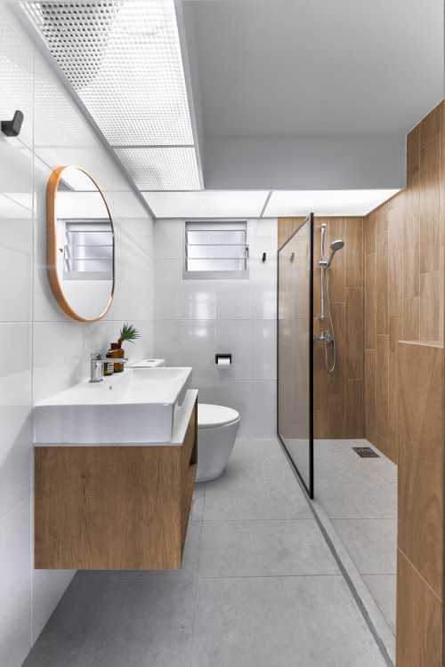 Contemporary Bathroom at Bedok Beacon