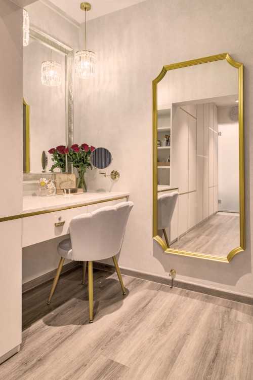 Modern Bedroom at 229 Tampines