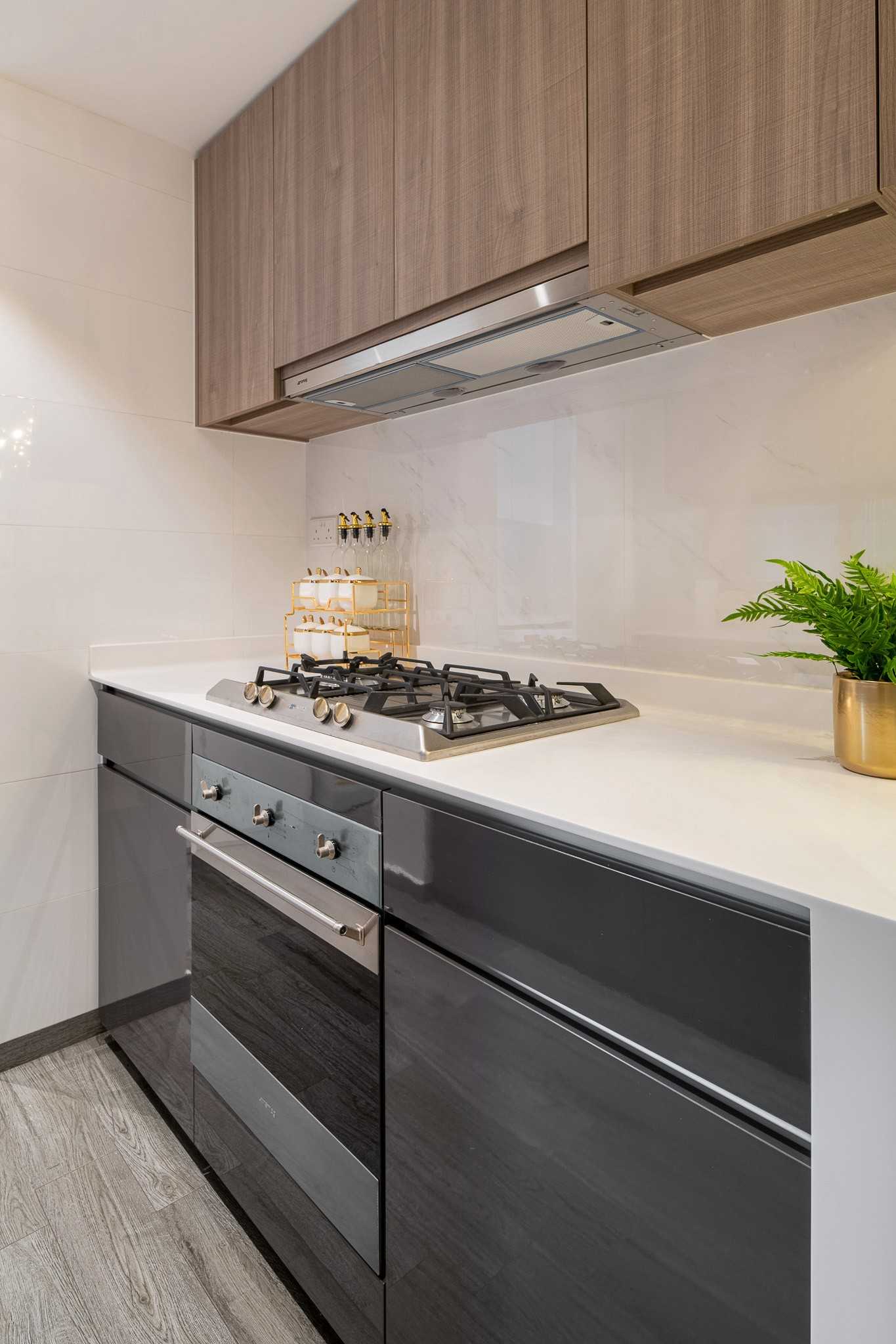Modern Kitchen with Countertop and Vinyl Flooring