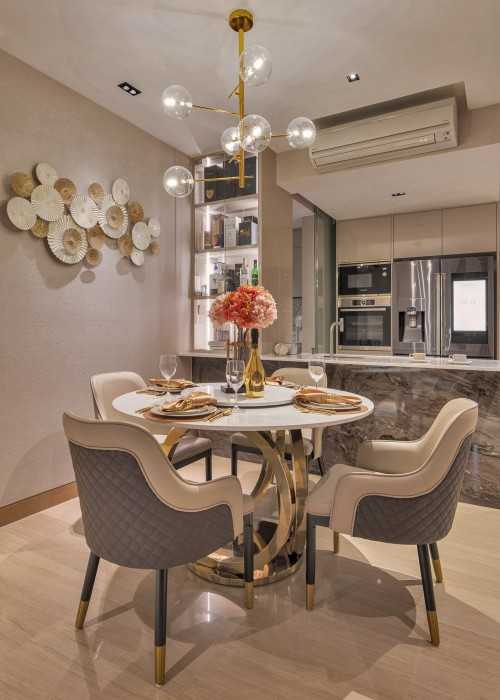 Modern Dining Room at Silversea II
