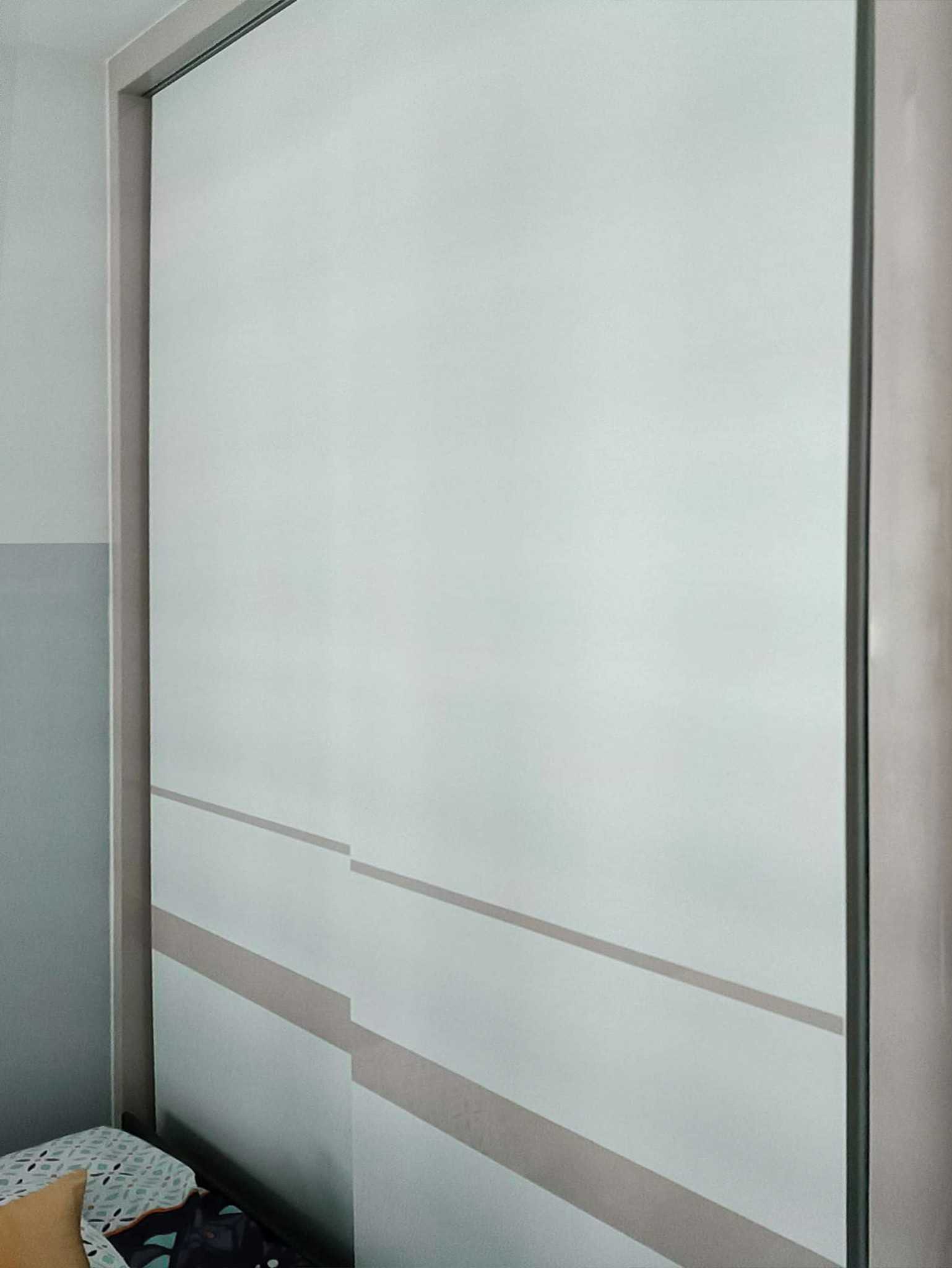 Modern Bedroom with Wardrobe and Sliding Wardrobe