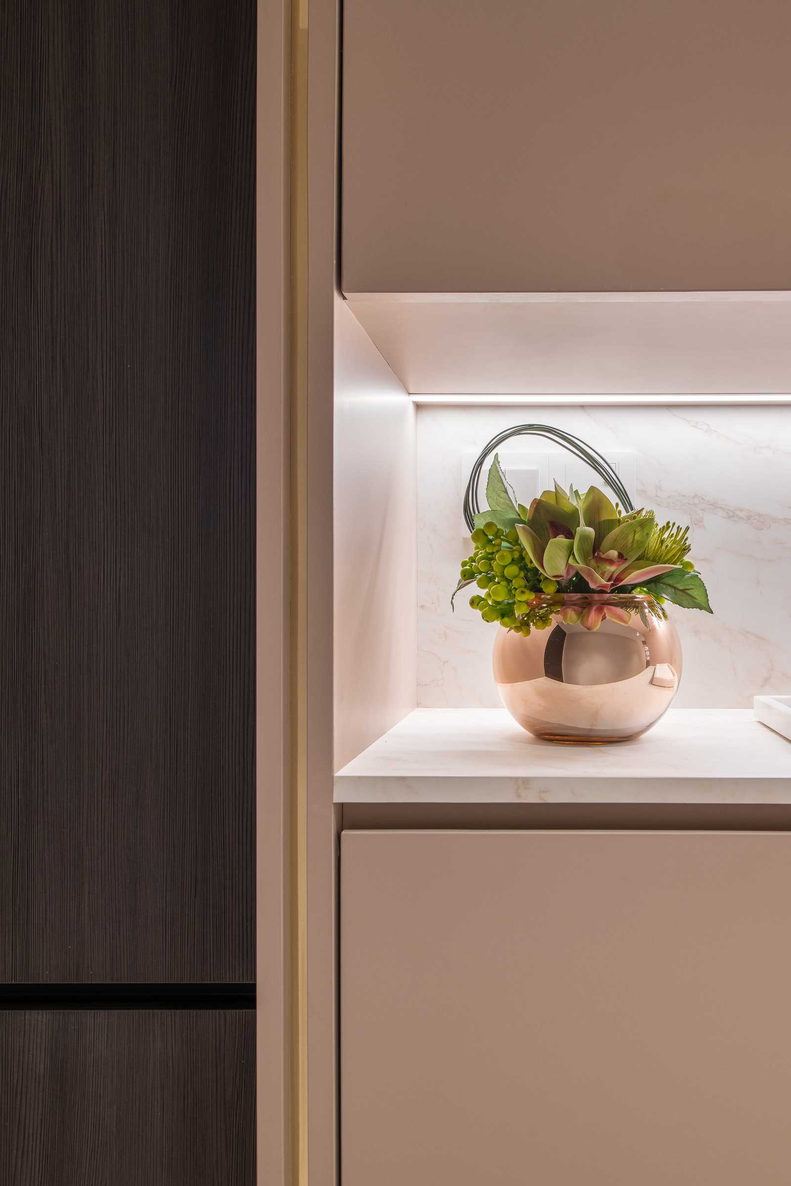 Modern Entryway with Mirror and Shoe Rack