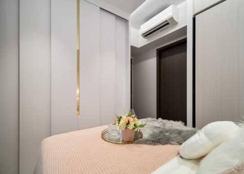Modern Bedroom at Forest Woods