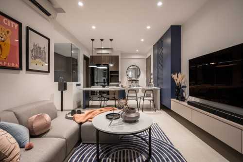 Modern Living Room at Inz Residence II
