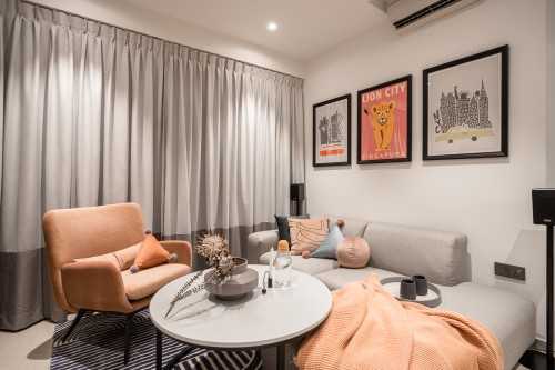 Modern Living Room at Inz Residence II