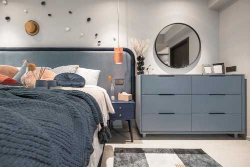 Modern Bedroom at Inz Residence II