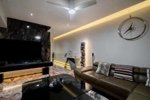 Modern Living Room at Toa Payoh | Toa Payoh Heights