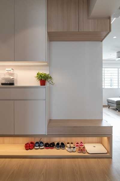 Scandinavian Entryway at Blk 422 Serangoon Ave 3