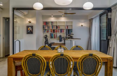 Contemporary Dining Room at Blk 308B Punggol Walk