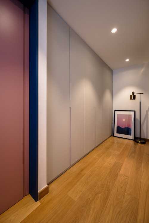 Contemporary Walk-in Wardrobe at Park Place Residences