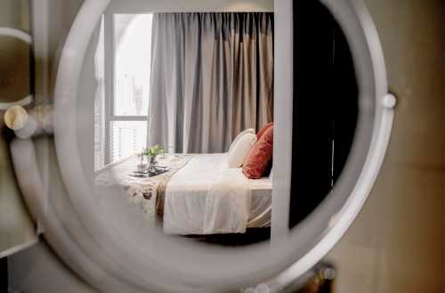 Contemporary Walk-in Wardrobe at Gem Residences