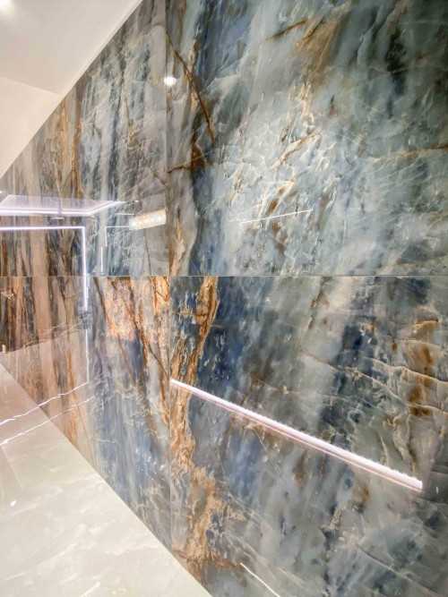 Modern Hallway at City View II
